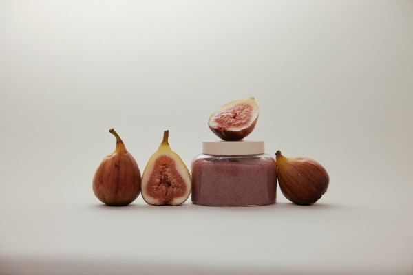 비건 스킨케어 휩드, 한정판매 무화버터 팩스크럽 2주만에 '완판' - 뉴스 썸네일 이미지