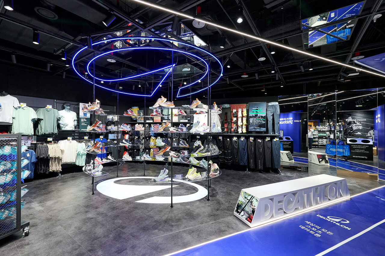 데카트론, 삼성동 코엑스에 신규 매장 오픈…러닝 전문 제품·클래스 운영 < 라이프 < 기사본문 - 지피코리아