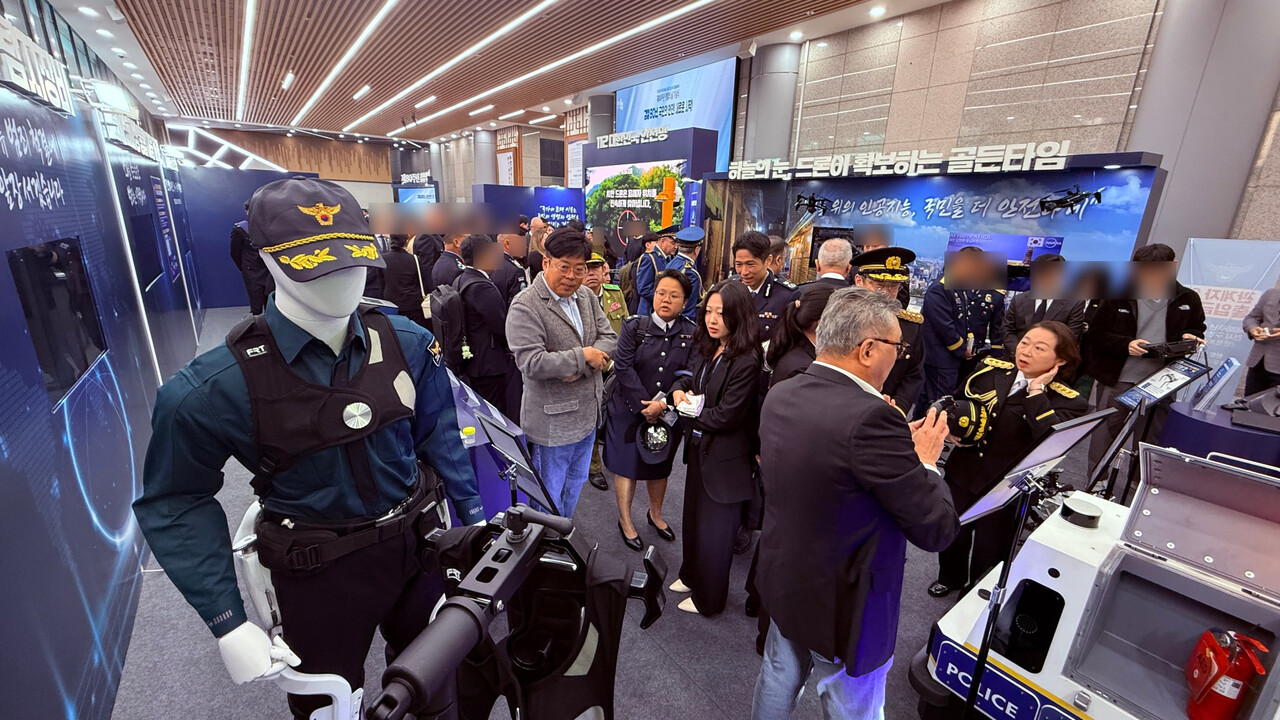 에프알티로보틱스, 경찰의 날 80주년 전시서 '근력보조 엑소스켈레톤' ... - 뉴스 썸네일 이미지