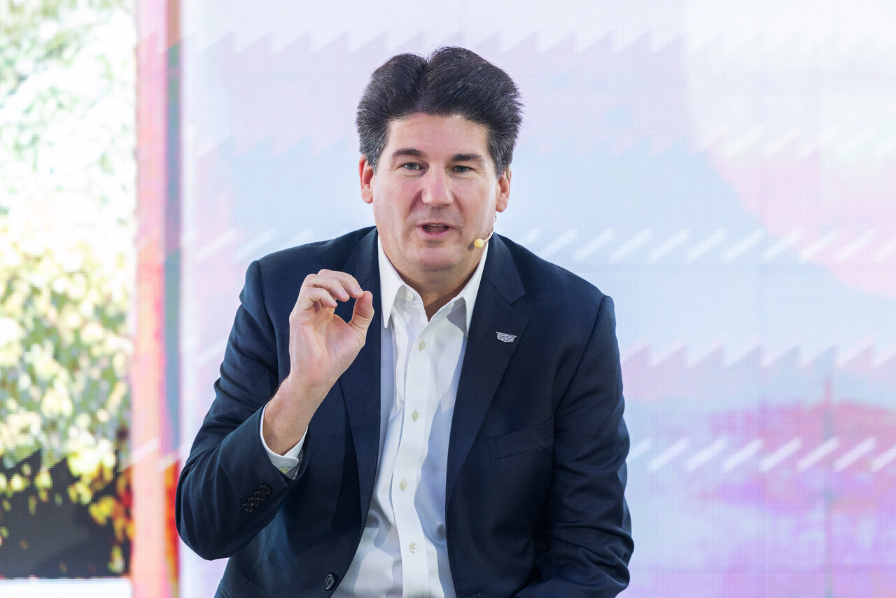 글로벌 캐딜락 부사장 존 로스