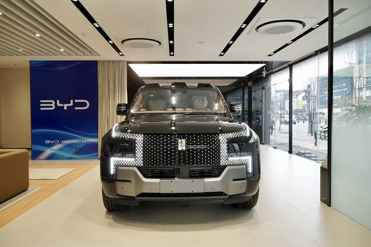 BYD Auto 송파전시장에서 특별 전시 중인 '양왕 U8'