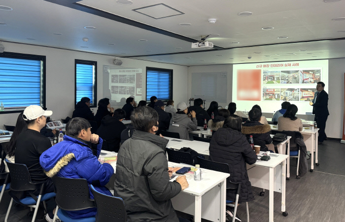기영이숯불두마리치킨, 성공 가맹점 모델 바탕으로 부산권 창업 해법 제...