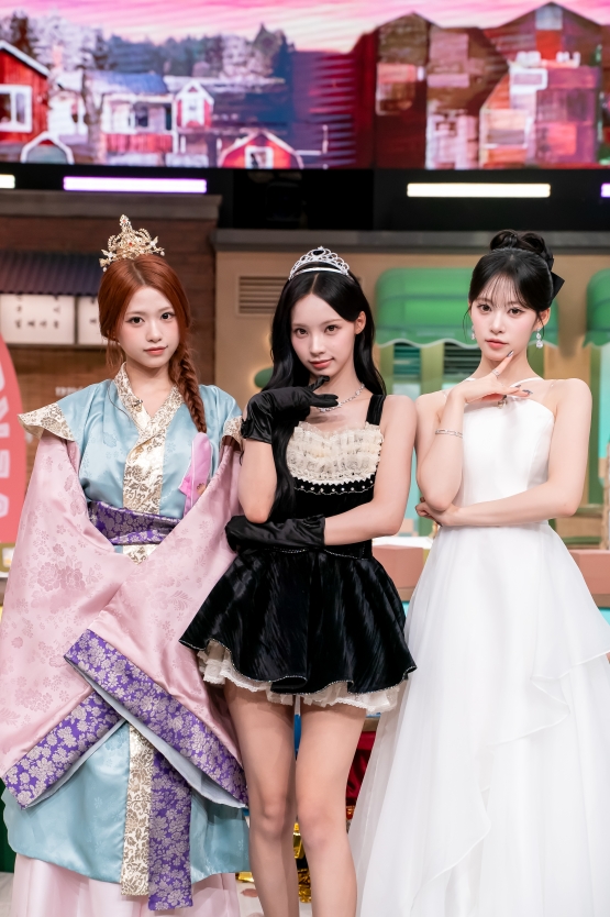 대세 걸그룹 리센느, '<b>놀라운 토요일</b>' 무대서 예능 본능 폭발